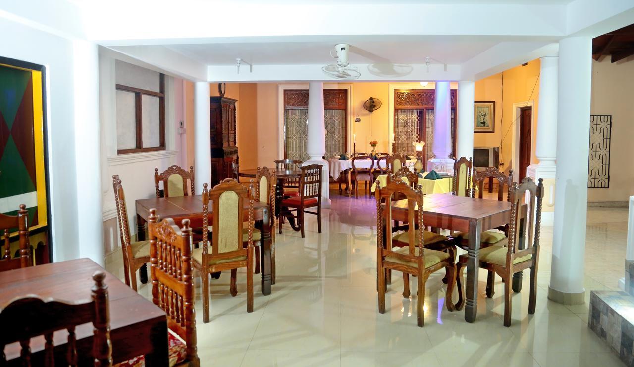 Villa Ceylon Negombo Buitenkant foto
