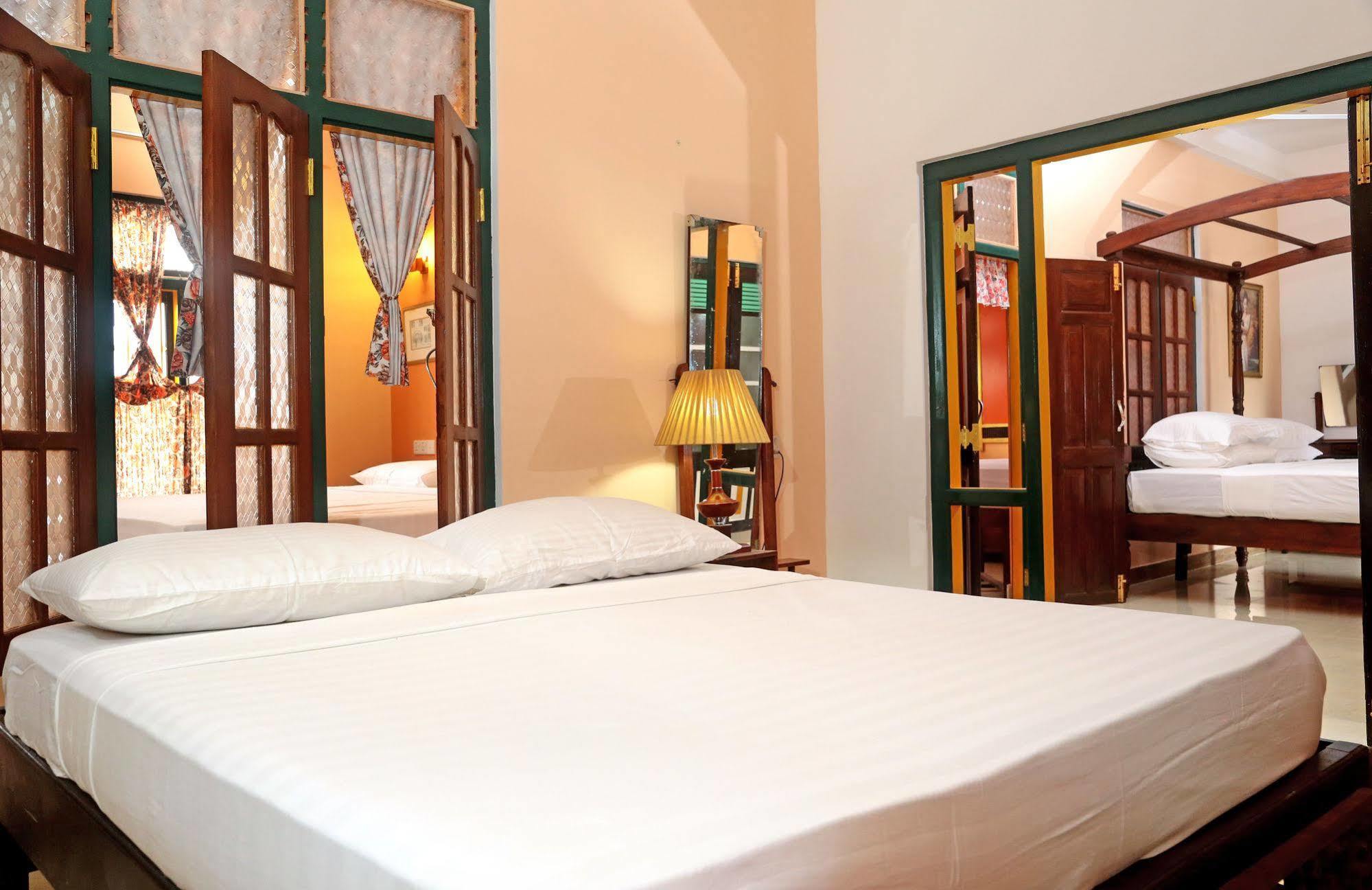 Villa Ceylon Negombo Buitenkant foto